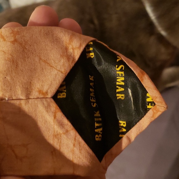 A pair of ties by  Batik Semar - Picture 4 of 5